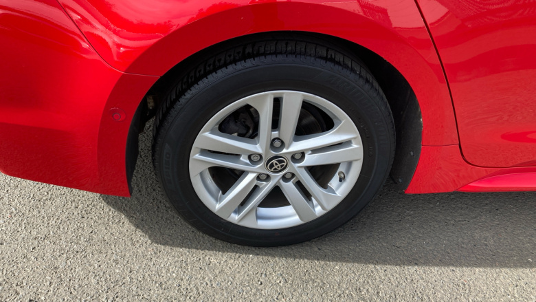 Toyota Corolla 1.8 VVT-i Hybrid Icon Tech 5dr CVT Hybrid Estate